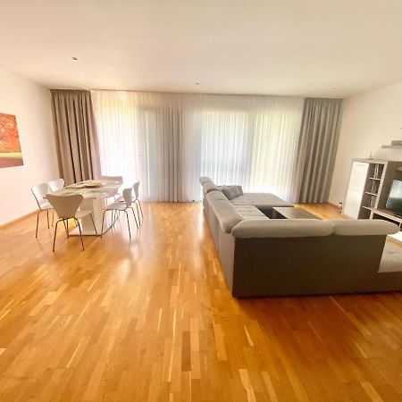 פראג Apartment Korunni Dvur, 2 Free Parkings מראה חיצוני תמונה