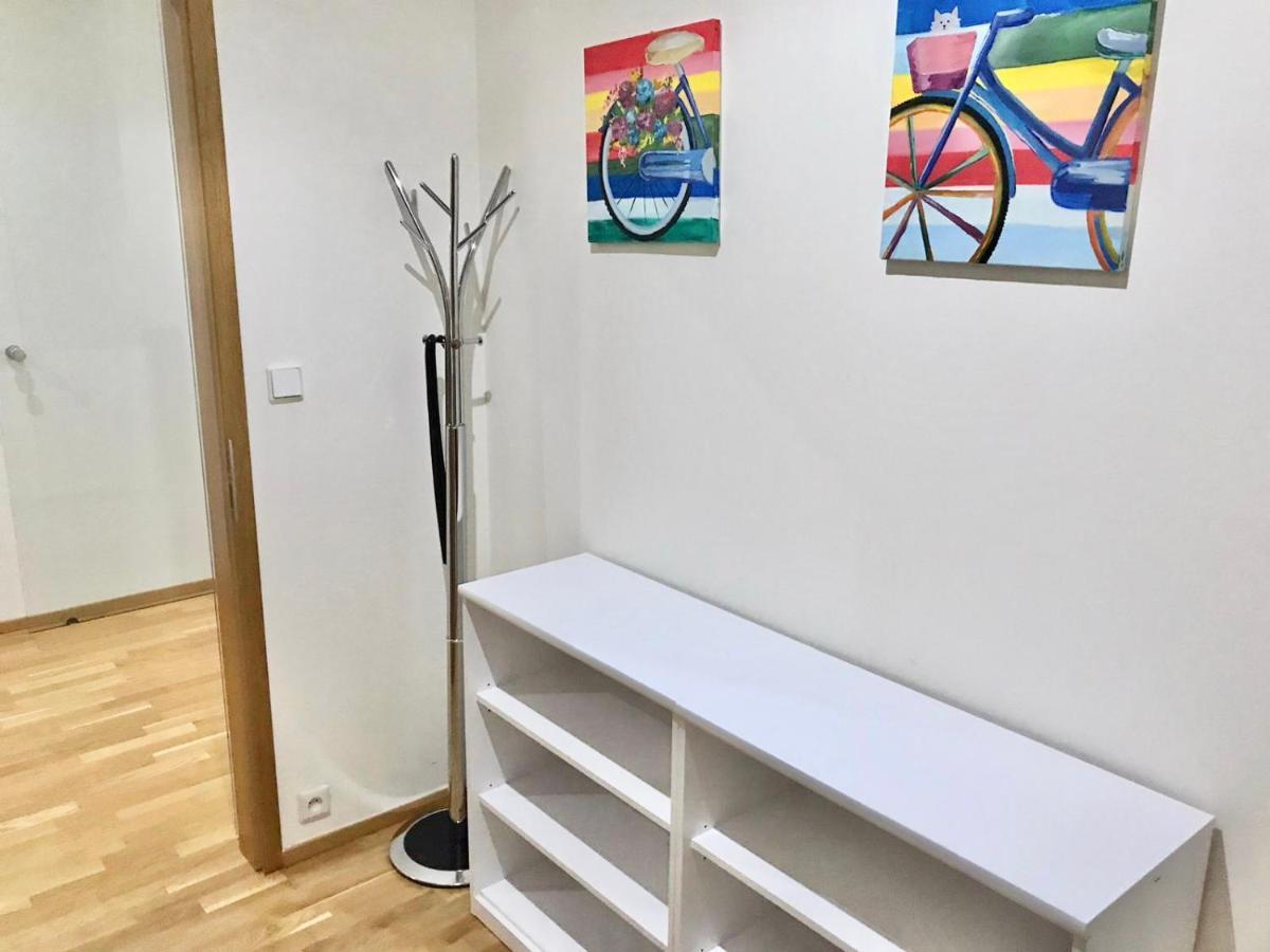 פראג Apartment Korunni Dvur, 2 Free Parkings מראה חיצוני תמונה